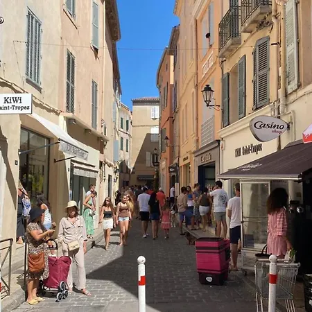 Cozy Le Cedre, Port De Tropez
