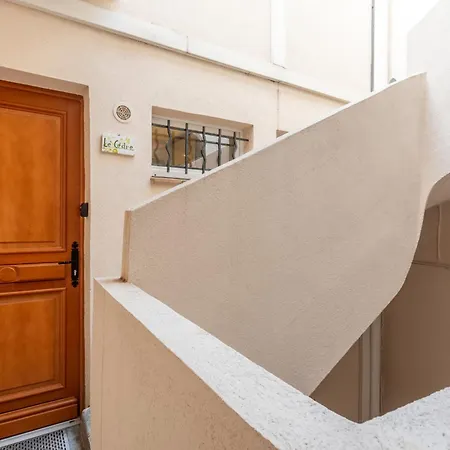 Cozy Le Cedre, Port De Tropez