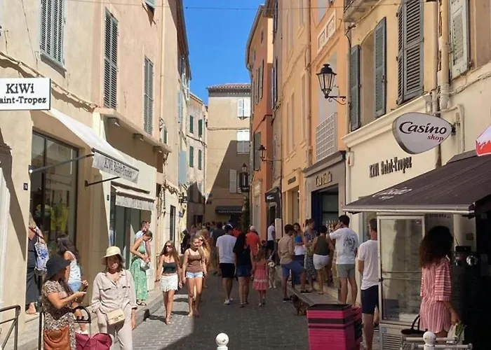 Cozy Le Cedre, Port De Tropez